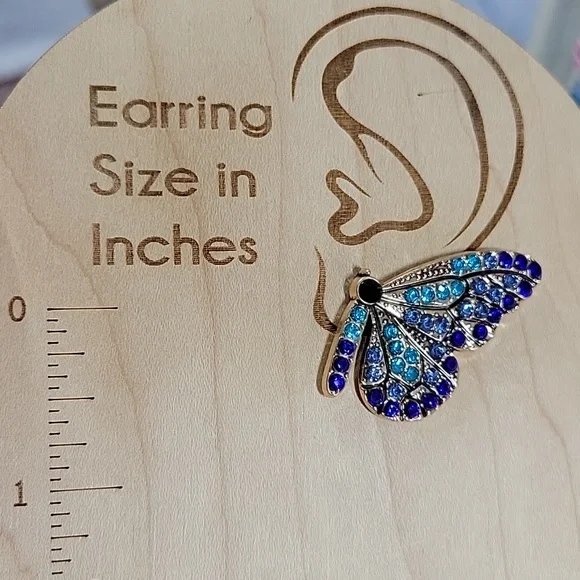 Mariposa Crystal Stud Statement Earrings - Picture 4 of 7